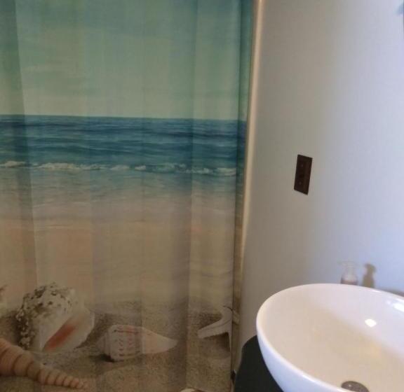 جناح, Inn Port D Vino