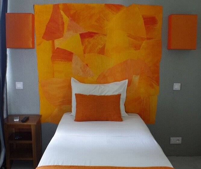 اتاق استاندارد یک نفره, La Tonnelle Guest House