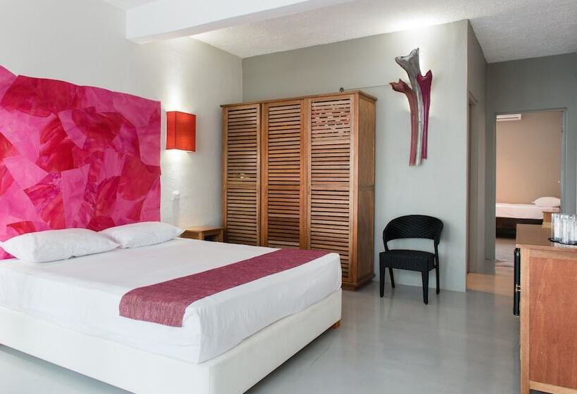 اتاق خانوادگی, La Tonnelle Guest House