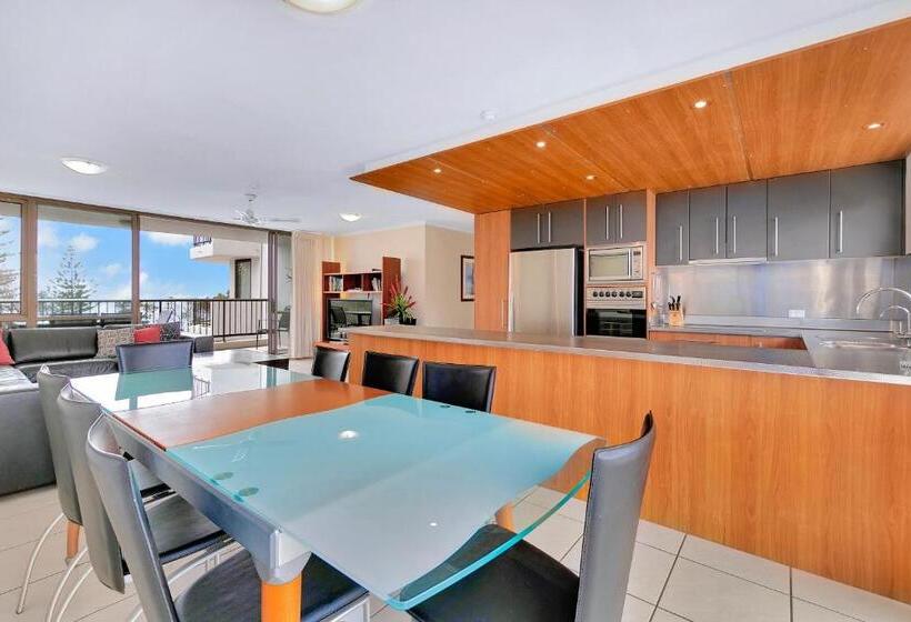 带3个卧室带海景的公寓, Seaview Resort