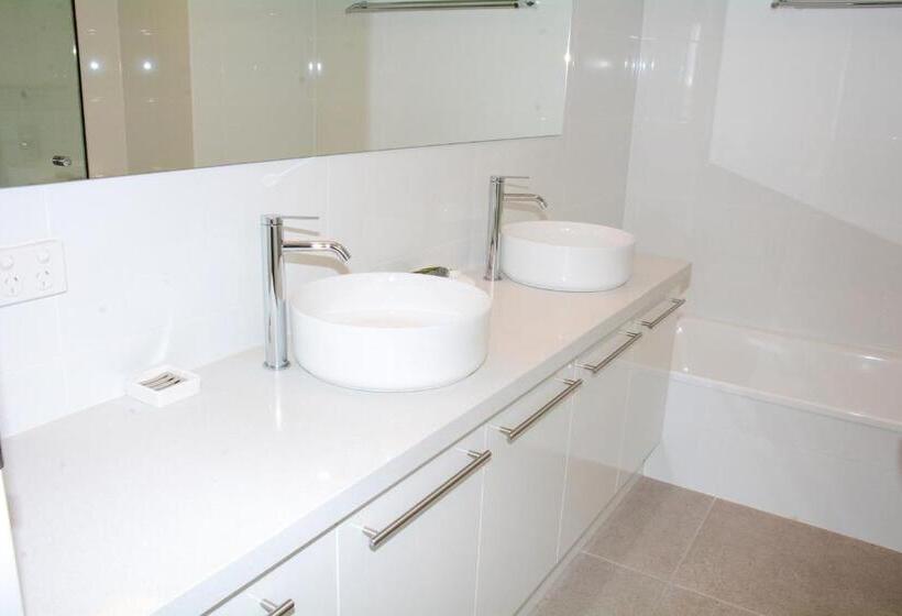 带2个卧室带海景的公寓, Seaview Resort