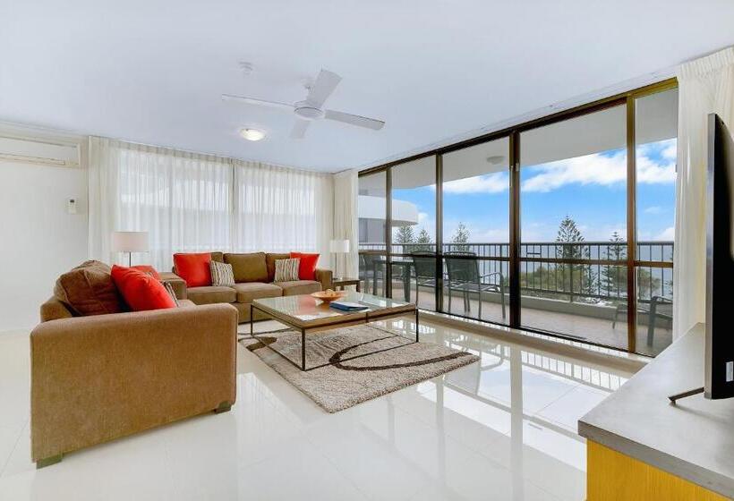 带3个卧室带海景的公寓, Seaview Resort