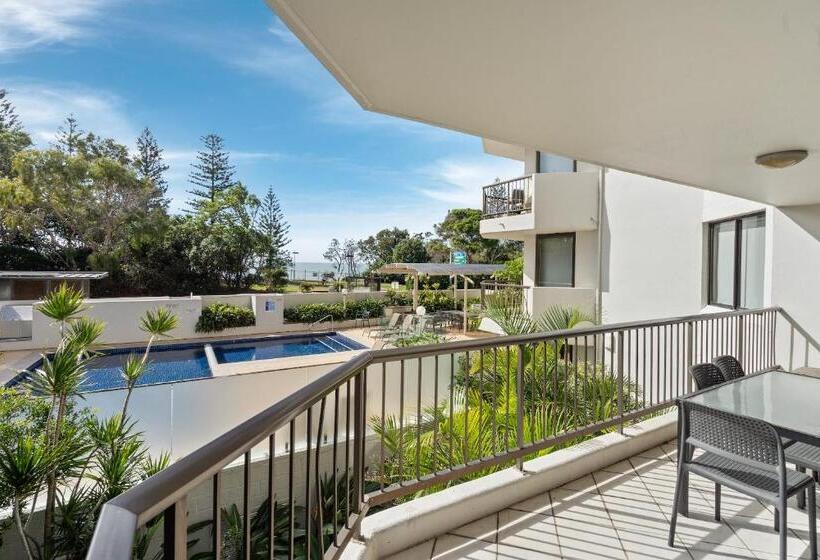 带泳池景观及3个卧室的公寓, Seaview Resort