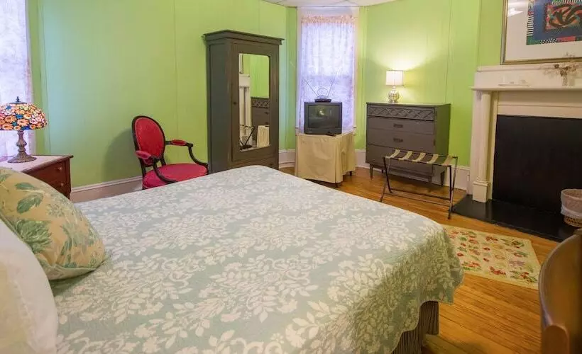 スタンダードルーム, The Dailey Renewal Retreat B & B