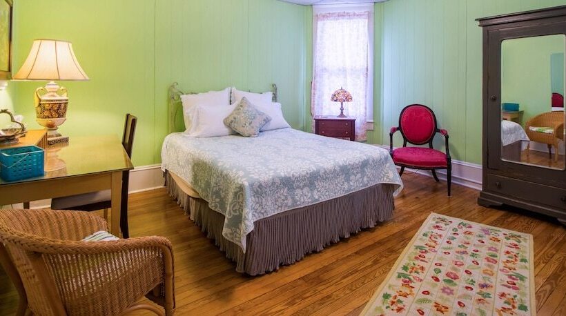 Номер Стандарт, The Dailey Renewal Retreat B & B