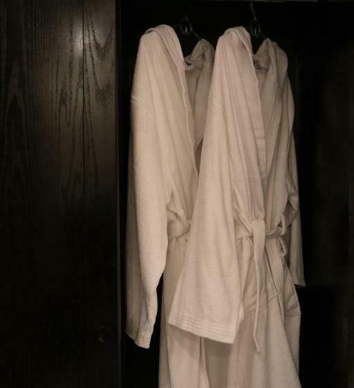 带2个卧室的公寓, Fans Hotel Suites