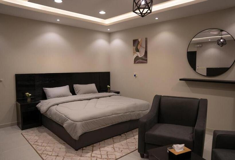 标准工作室, Fans Hotel Suites