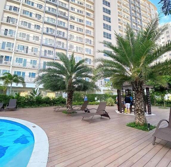 Studio Standard z Balkonem, Deluxe Room South Residences