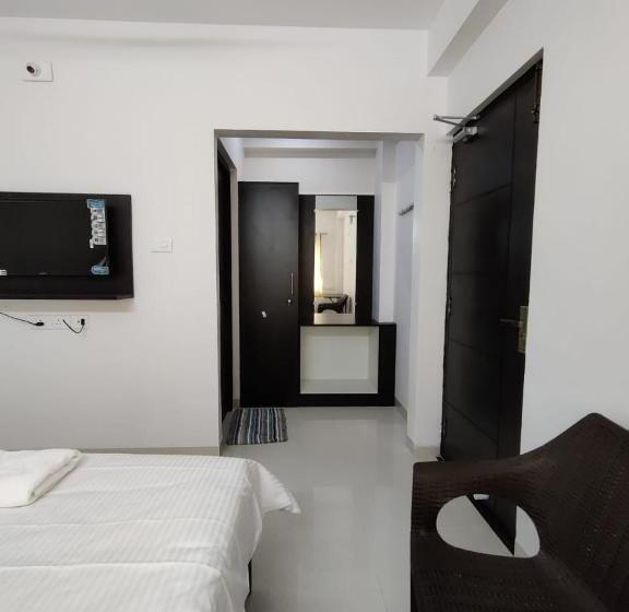 Quarto Estandar, Alohaa Homestel