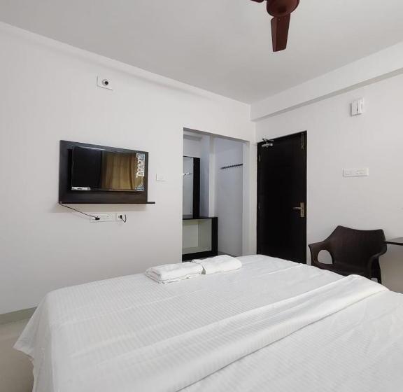 Quarto Estandar, Alohaa Homestel