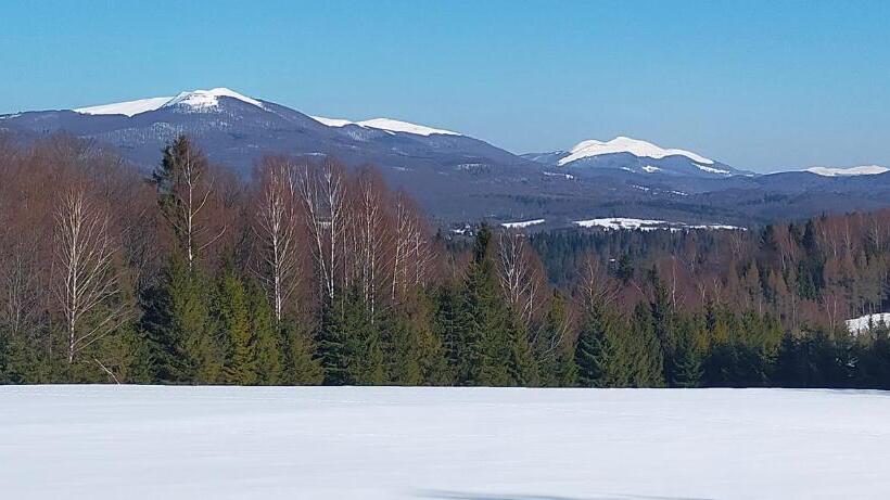 إستوديو قياسى ذو إطلالة, Smerekowa Ostoja