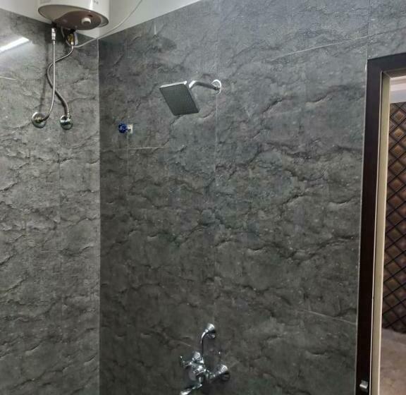 اتاق استاندارد, Grand Sapphire & Elite Suite