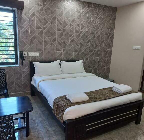 اتاق خانوادگی, Grand Sapphire & Elite Suite