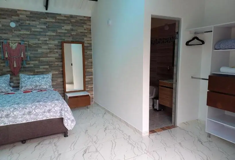 デラックススイート, Villa Paz D F
