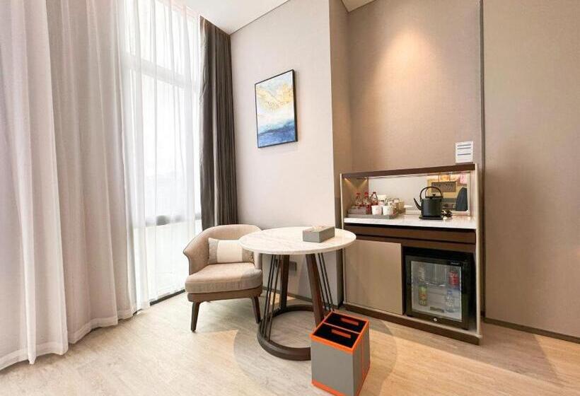 Номер Deluxe Кровать Кинг, Wyndham Handan Congtai