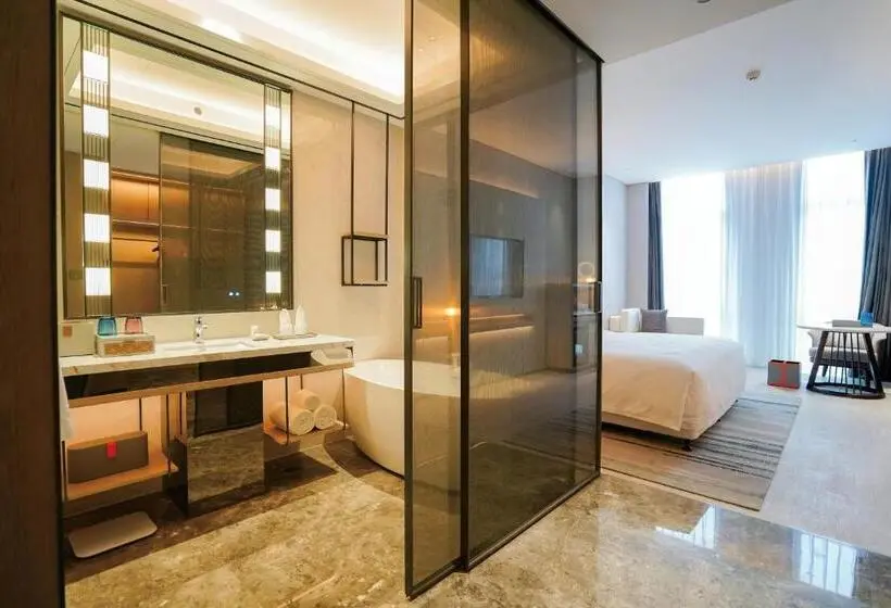 اتاق لوکس با تخت بزرگ, Wyndham Handan Congtai