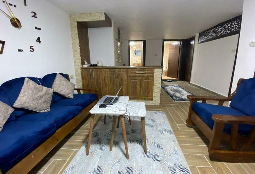 اتاق استاندارد سه نفره, Kirakoupolis House & Restaurant