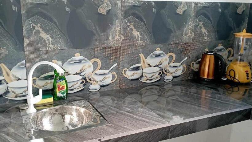 Quarto Familiar, Quiet Place Villa With Kitchen