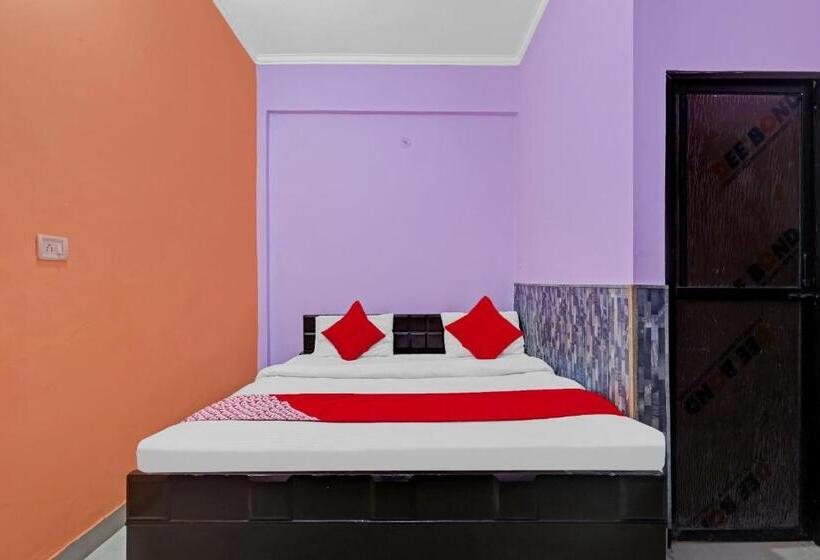 Трехместный Номер Классика, Spot On Hotel Shivam Residency
