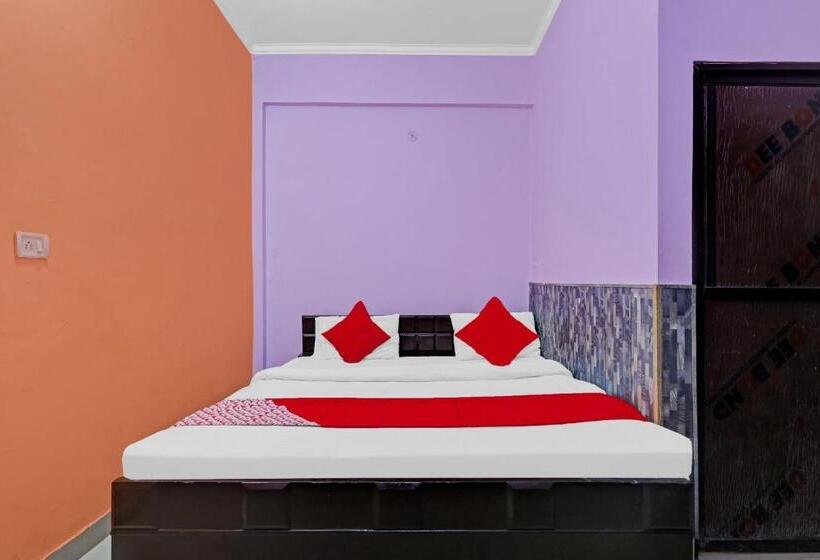 トリプルクラシックルーム, Spot On Hotel Shivam Residency