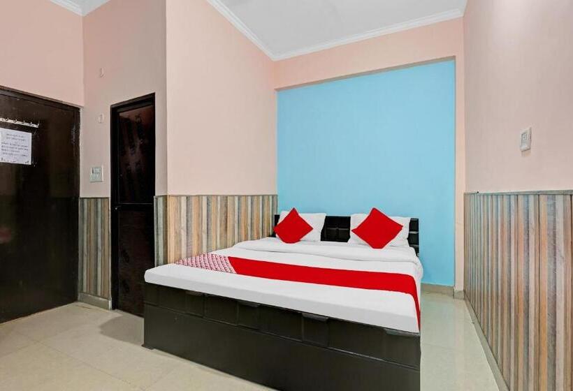 トリプルクラシックルーム, Spot On Hotel Shivam Residency