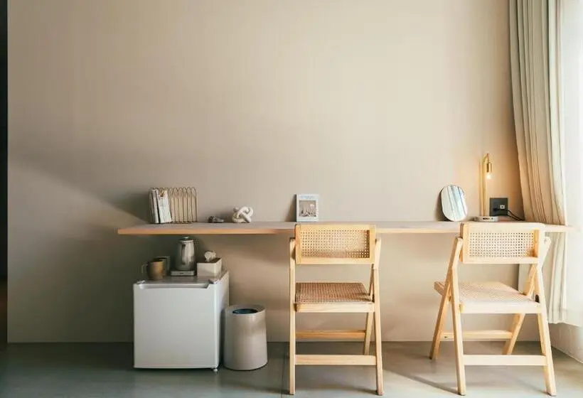 デラックストリプルルーム, Kiten   Slow & Work Stay