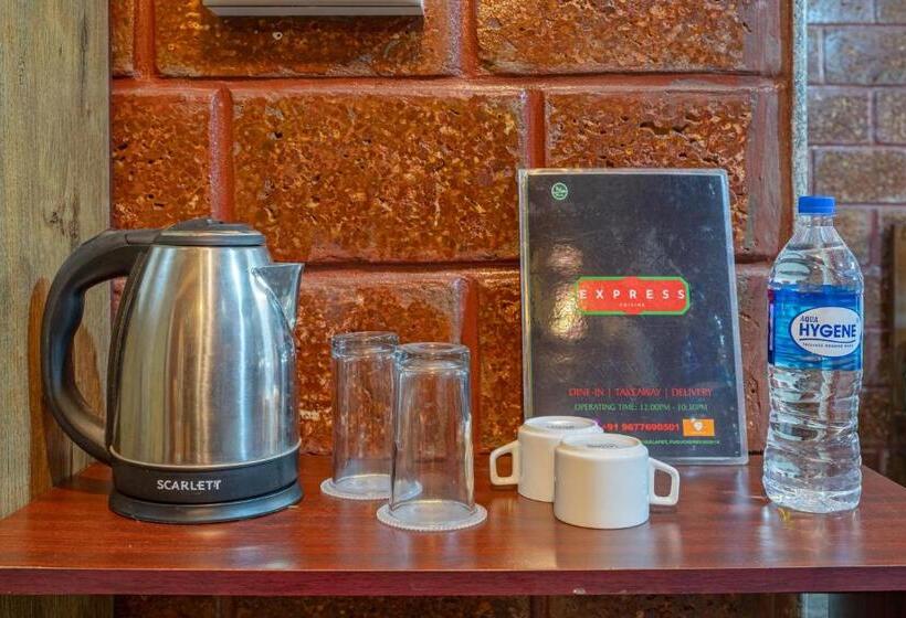 ویلای لوکس 1 خوابه, Nathan Resort With Swimming Pool