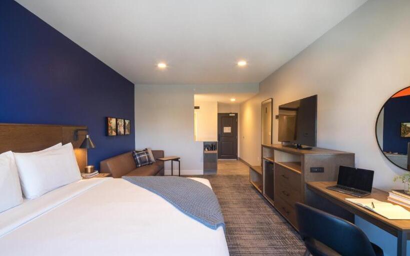 Студио Стандарт Кровать Кинг, Ayres Hotel Rialto Fontana