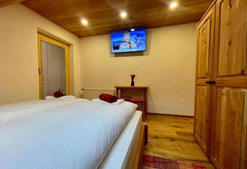 اتاق عادی, šurc