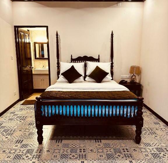 اتاق لوکس, Cherai Lake Resort