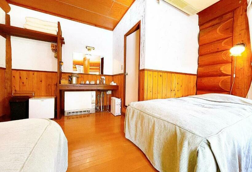 Номер Стандарт Трехместный, Hakuba Log Hotel Meteor