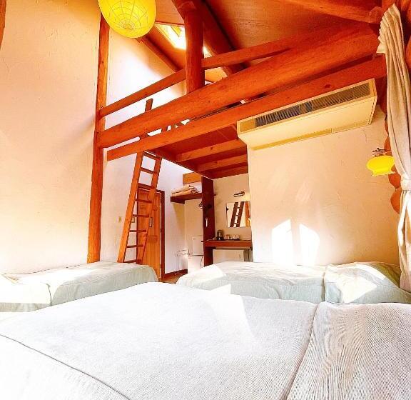 غرفة ديلوكس ثلاثية, Hakuba Log Hotel Meteor