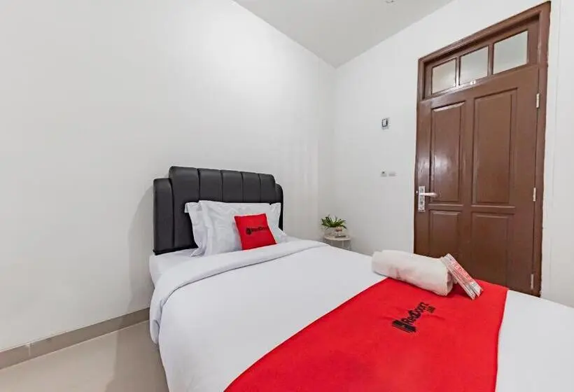 Standard Yhden Hengen Huone, Reddoorz @ Suryakencana Bogor