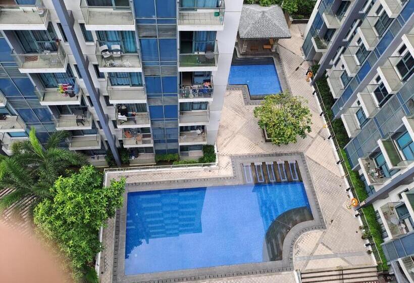 شقة غرفة نوم واحدة مزودة بشُرفة, Mrmcondotel