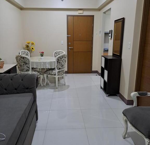 شقة غرفة نوم واحدة مزودة بشُرفة, Mrmcondotel