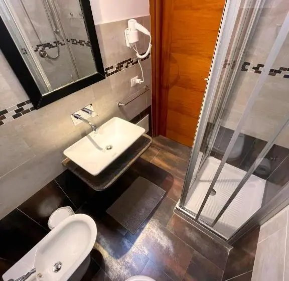 Standard Kolmen Hengen Huone, Il Vicoletto Guest House