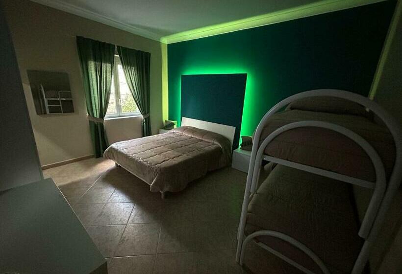 اتاق سوپریور چهار تخته, Skycity B&b