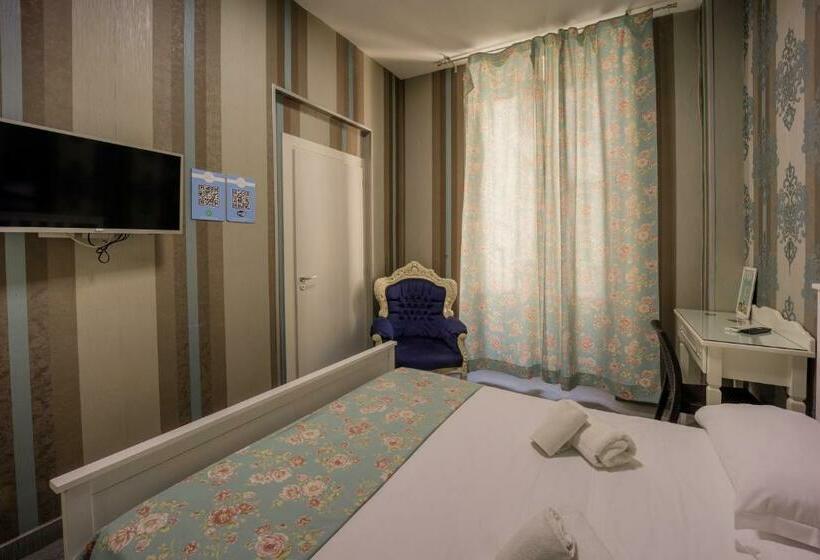 اتاق استاندارد, New Sayonara