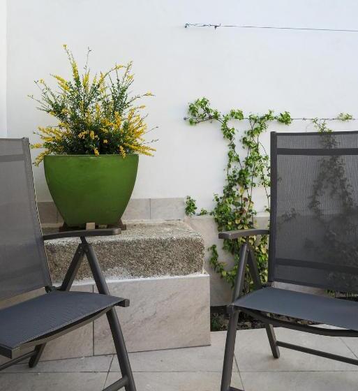 Апартаменты 1 Спальня с Балконом, Tomé, Casa De Huéspedes