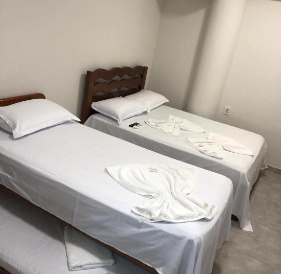 スタンダード４人部屋, Cuiabá