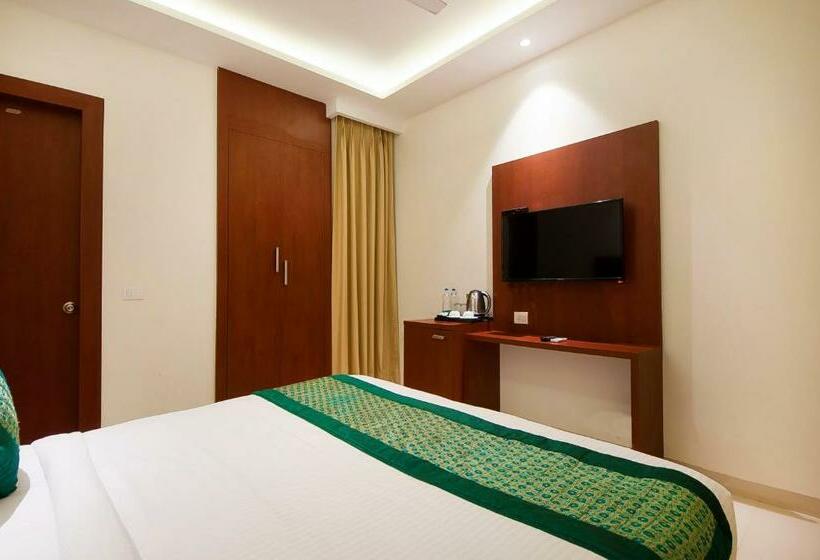 Quarto Deluxe, Airport Hotel Swan Near Delhi Airport