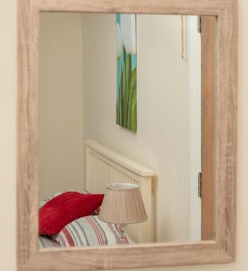 חדר סטנדרט חדר אמבטיה משותף, City Centre Large Luxury Rooms Free Parking