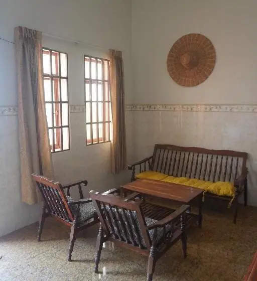 اتاق استاندارد با چشمانداز دریا, Le Tonle