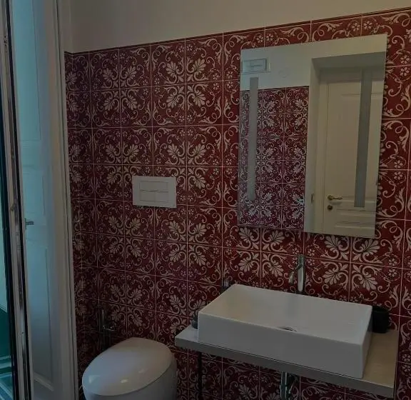 スタンダードルーム, Palazzo Della Guardia