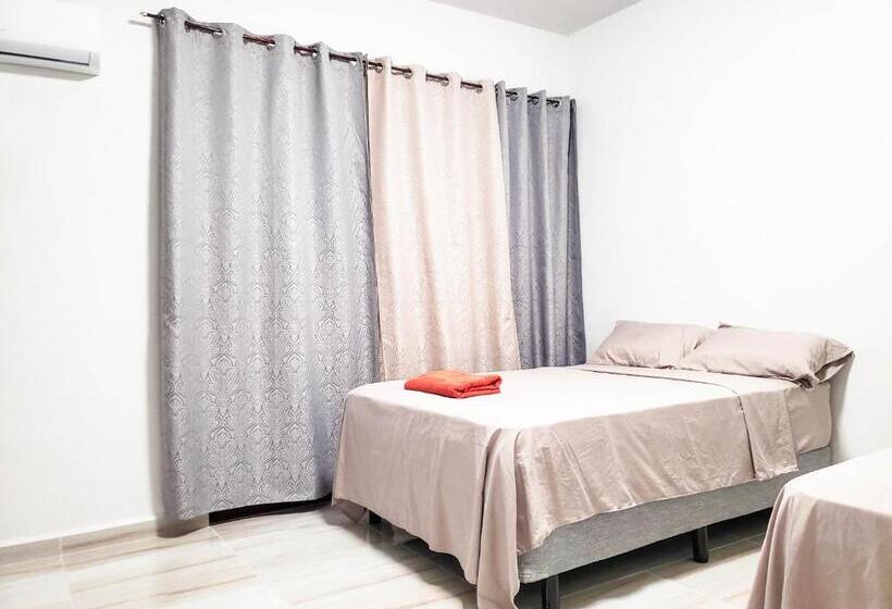 חדר דלוקס, Blue Turtle