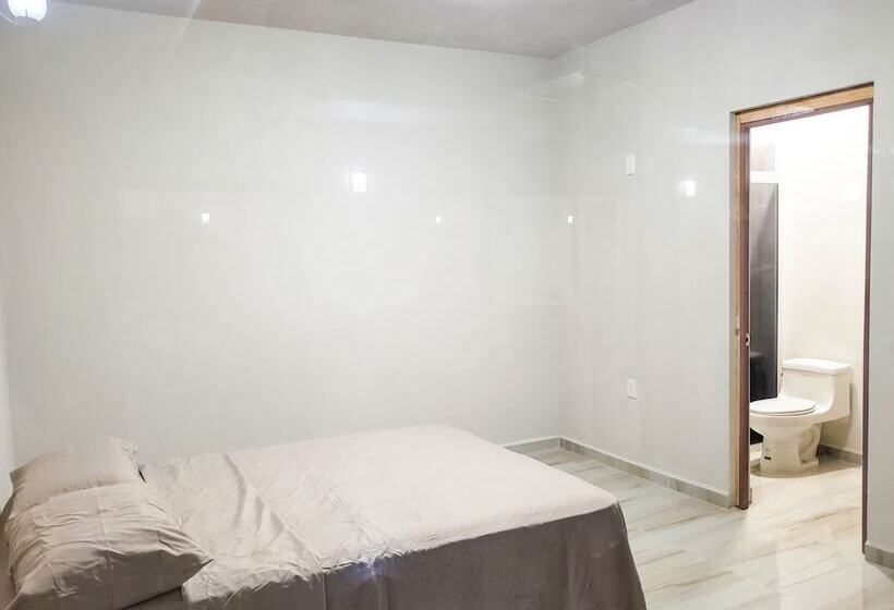 חדר דלוקס, Blue Turtle