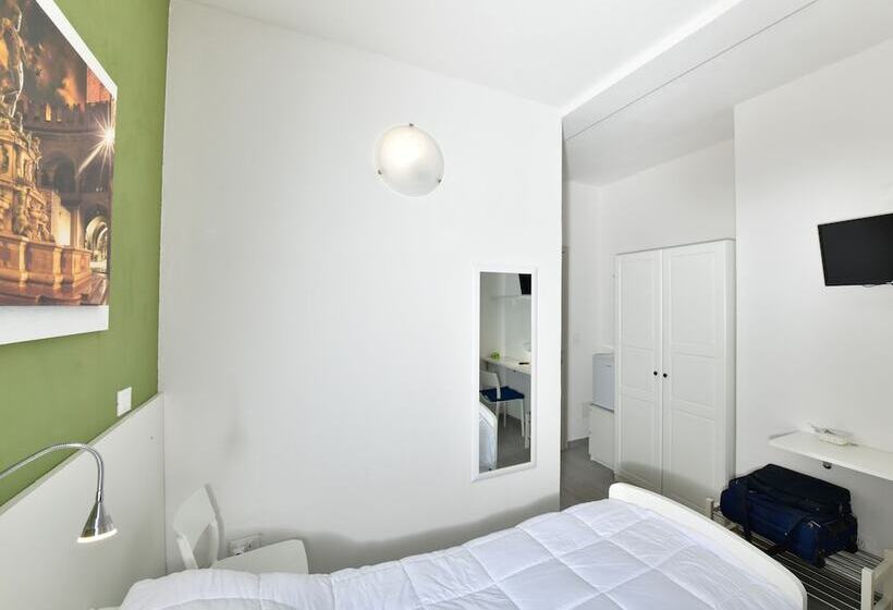 غرفة قياسية, A San Lazzaro Rooms