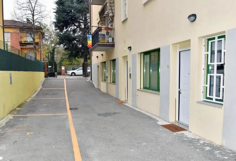 スタンダードスタジオ, A San Lazzaro Rooms