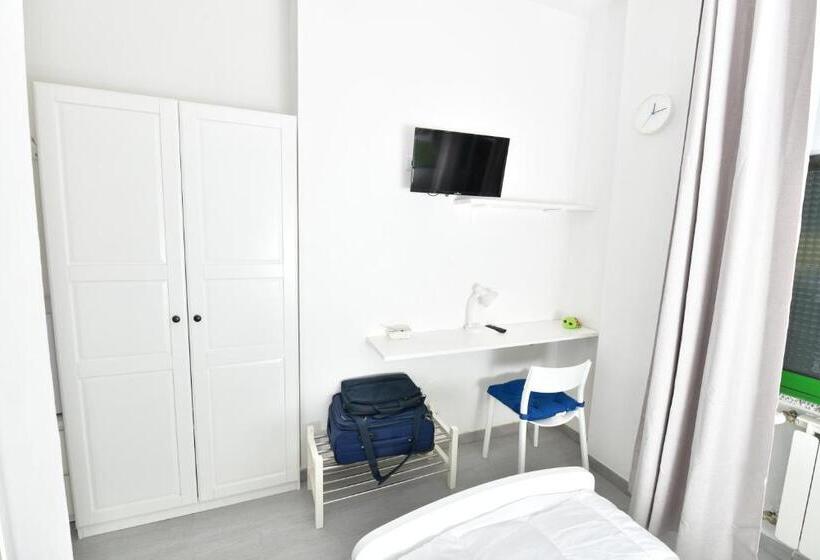 غرفة أساسية, A San Lazzaro Rooms