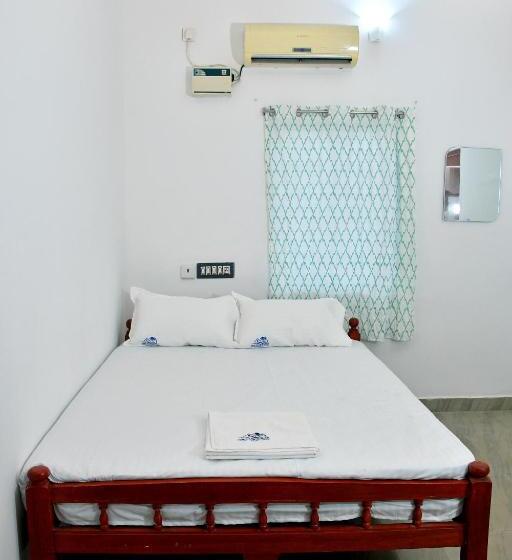 סוויטה משפחתית, The Club House  Swimming Pool That S Better Than The Beach